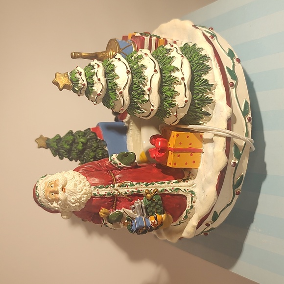 Candle Capper Stay On Candle Topper Tis The Season With Santa And His Sl… - Picture 2 of 6